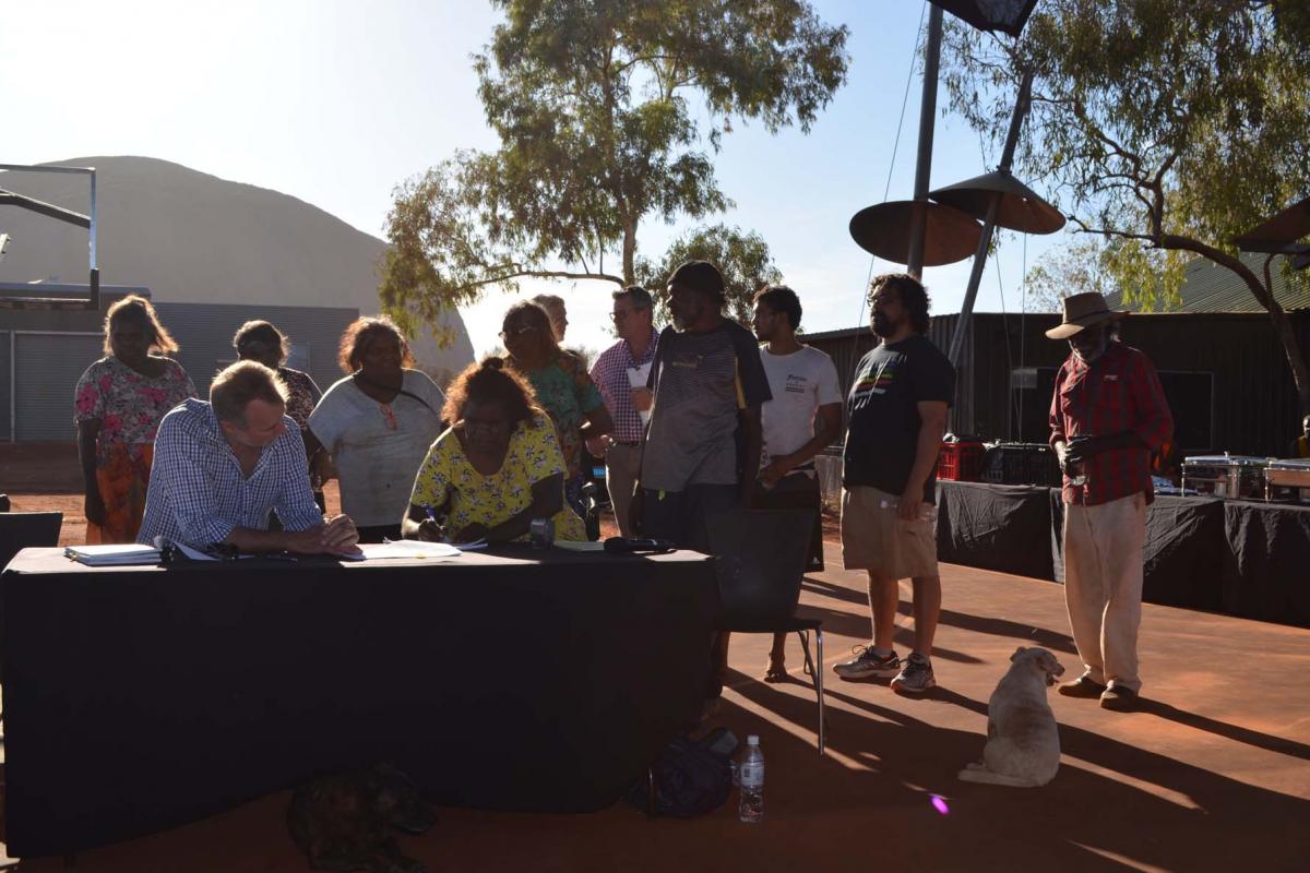 Mutitjulu township lease signing ceremony 16 March 2017 Mutitjulu township lease signing ceremony 16 March 2017